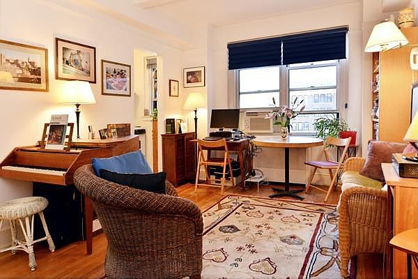 1st image of 304 W 75th St APT 12D