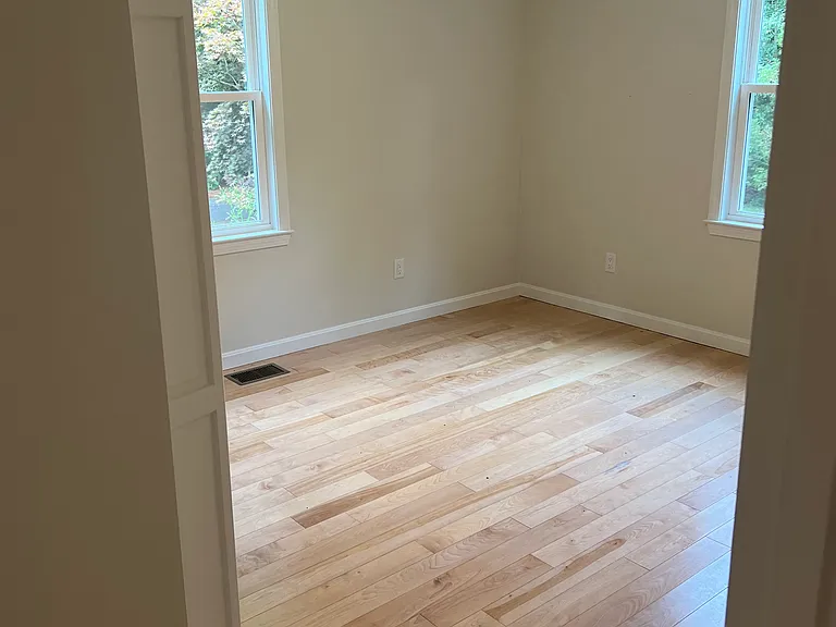 749 South St — Photo 11