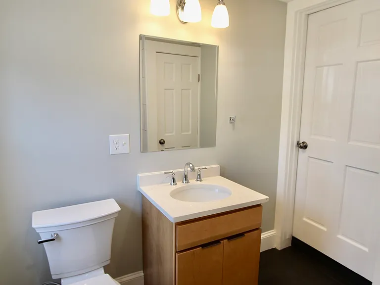 4 Sheridan St #1 — Photo 5