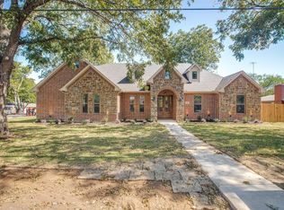 101 S College St, Pilot Point, TX 76258