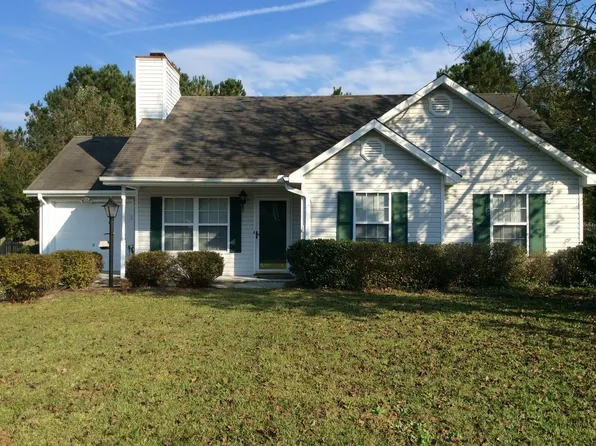 3328 Brucemont Dr, Wilmington, NC 28405