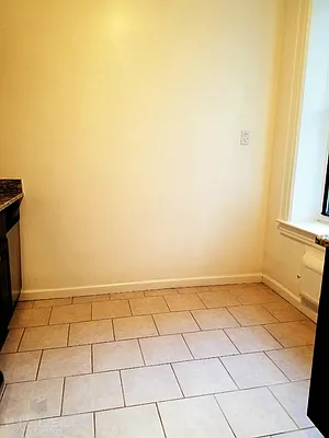 Rented by Hillel Realty Group | media 31