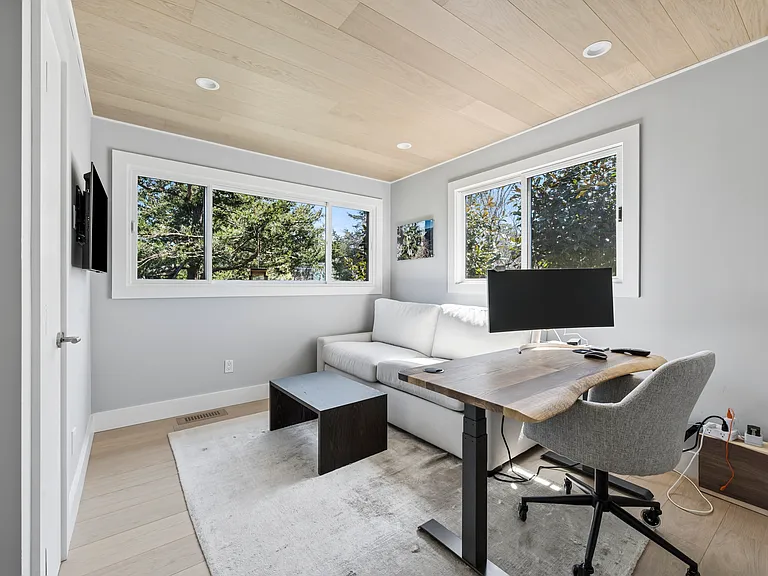 47 Deerfield Ln — Photo 13