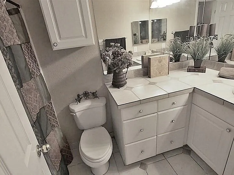 310 Gentilly Dr — Photo 14