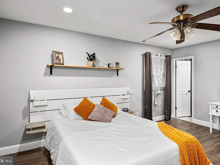 3710 Ivy Hill Ln — Photo 15