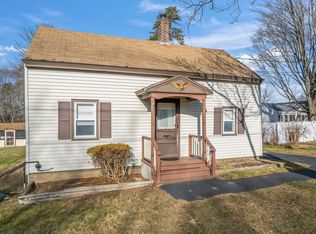 8 River St, Berwick, ME 03901
