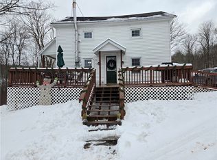 372 Stoodley Hollow Rd, Walton, NY 13856
