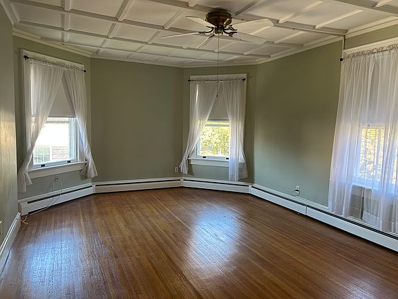 5th image of 39 Academy St