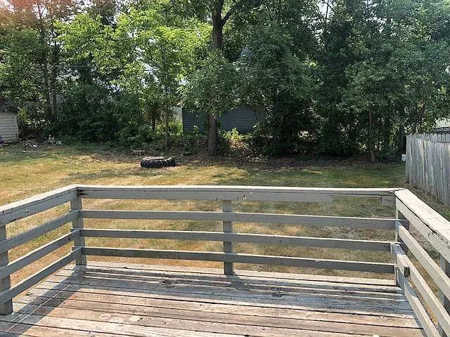 410 E Vasa Ave — Photo 18