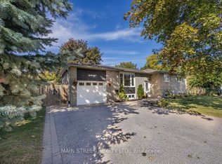 38 Townsend Ave, Bradford West Gwillimbury, ON L3Z1Y1