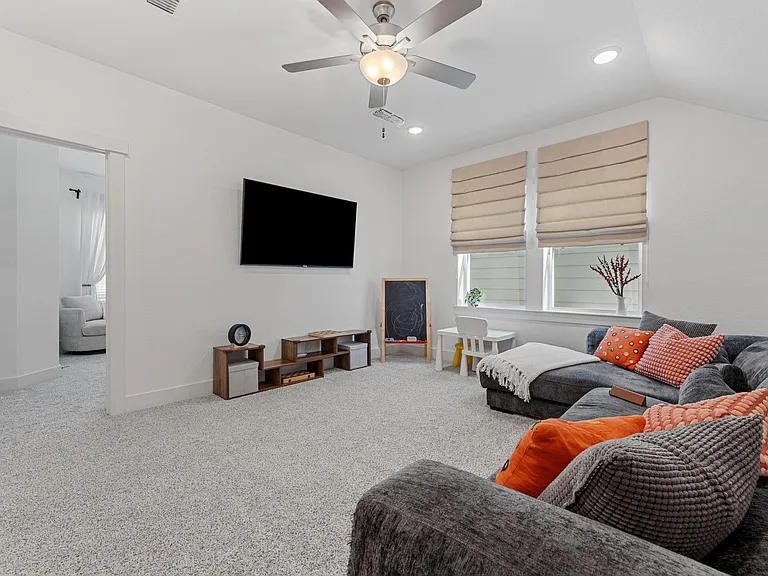 10930 Brambling Wood Dr — Photo 39