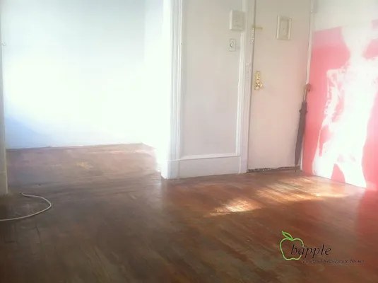 Rented by Bapple | media 9