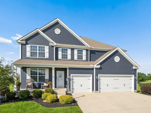 824 Forest Edge Ct, Marysville, OH 43040