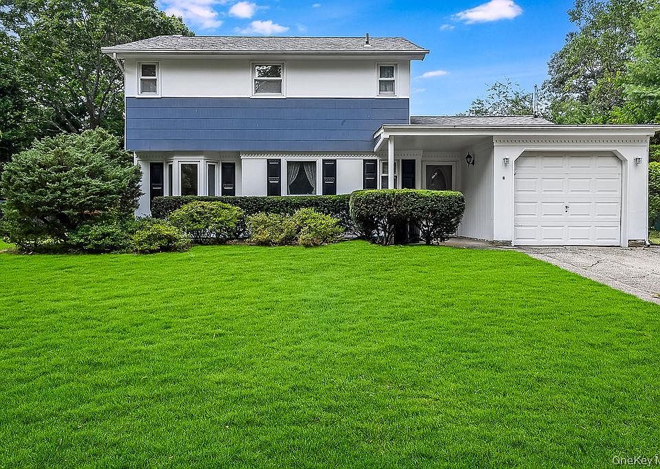 1st image of 8 Butterfield Drive