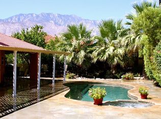 2750 E Vincentia Rd, Palm Springs, CA 92262