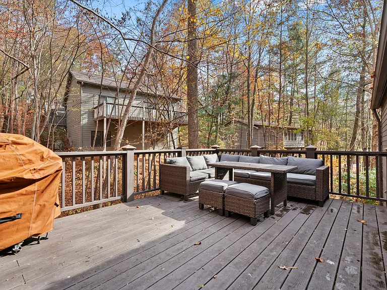 301 Buckskull Hollow Dr — Photo 40