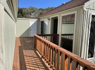 4 NE Spyglass Dr, Roseburg, OR 97470