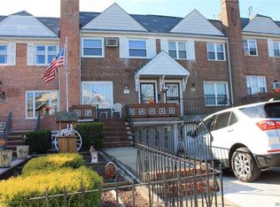 58-08 79th St, Middle Village, NY 11379