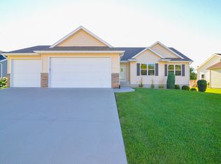 192 Jasper St, Marion, IA 52302