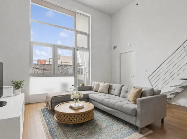 390 Lorimer Street image 1 of 6