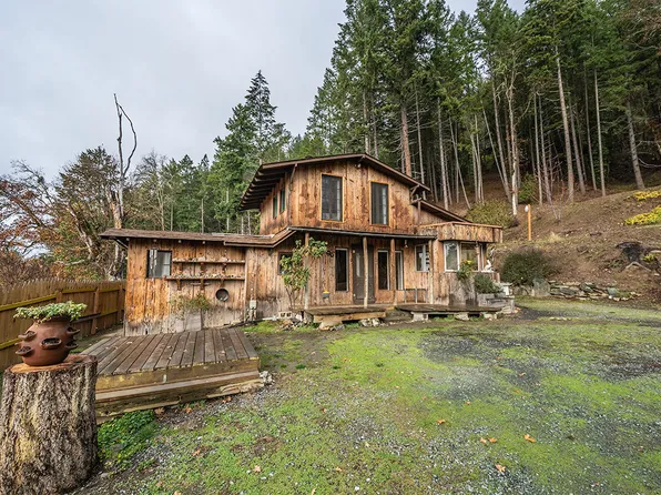 2348 Leland Rd, Wolf Creek, OR 97497