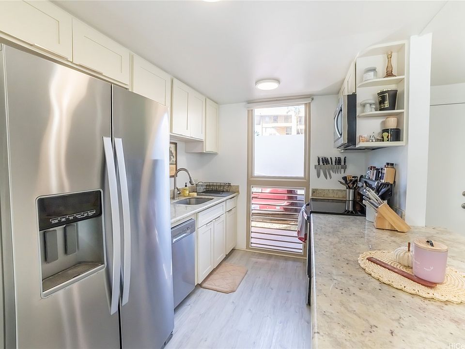 1st image of 68-090 Au St APT 101E
