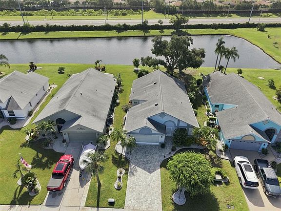 2nd image of 1807 E DEL WEBB BOULEVARD