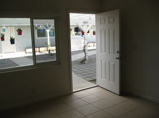 15870 Chehalis Rd APT A, Apple Valley, CA 92307