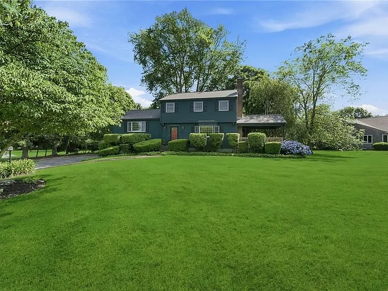 131 Taylor Rd — Photo 17