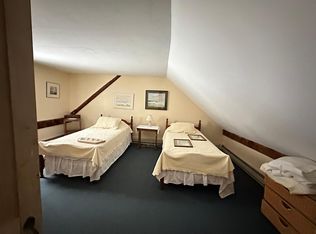 35 Gregg Hill Rd, Waterbury Center, VT 05677