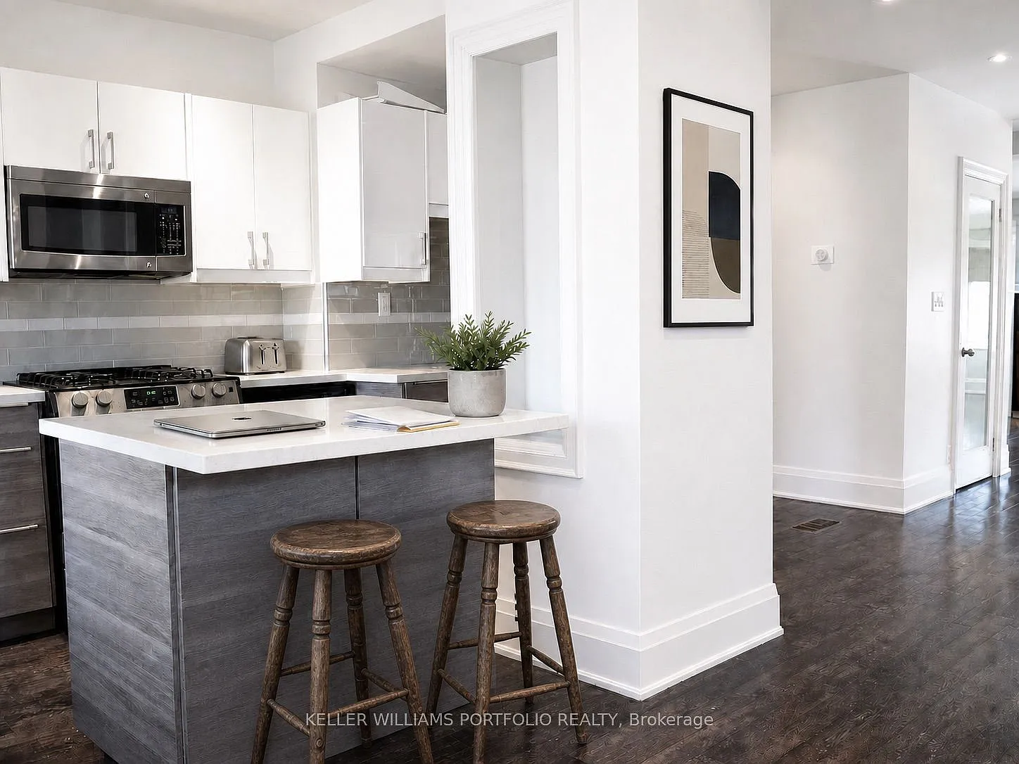 4 bed, $3,800 — Photo 2