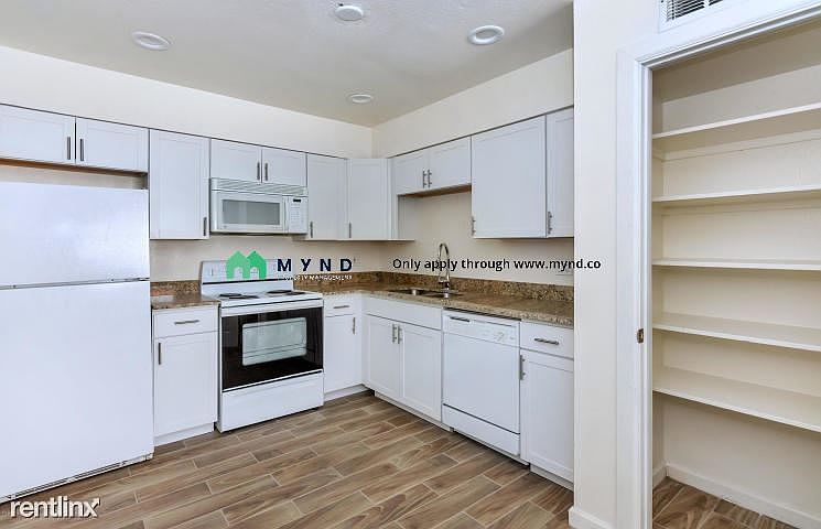 1st image of 12 E Ingram St