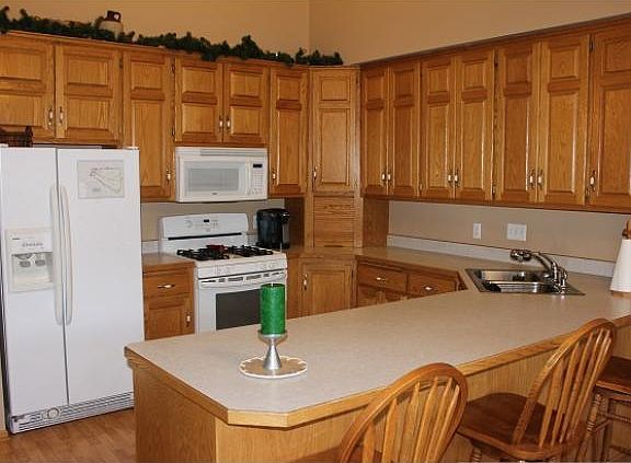 4th image of 3848 164th Ave NE
