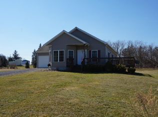 14 Dates Rd, Lansing, NY 14882