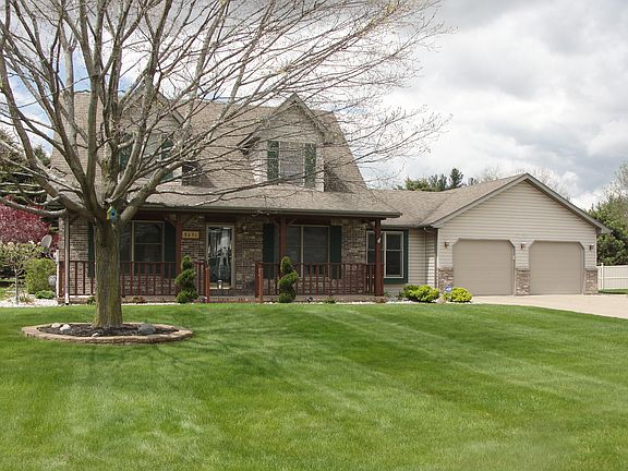 2nd image of 8031 Creston Dr