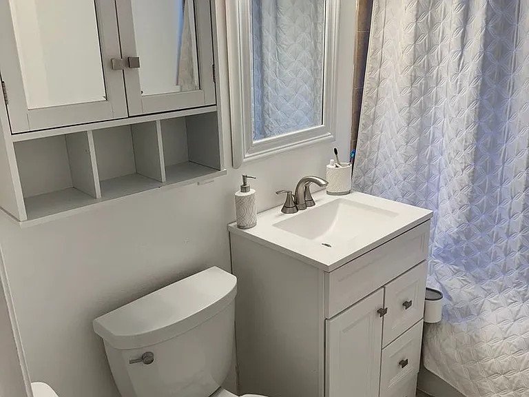 340 Granby Rd — Photo 19