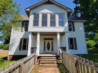 504 Evans St, Livingston, TN 38570
