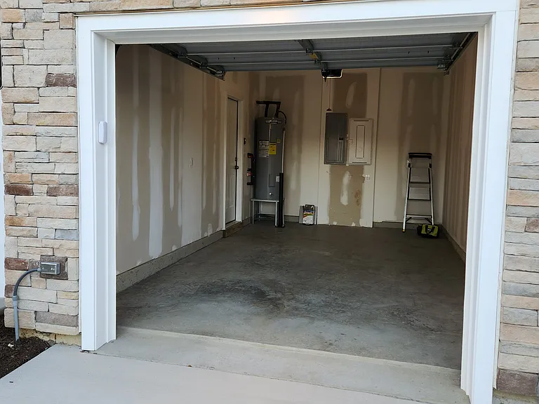 345 Brae Haven Dr — Photo 3
