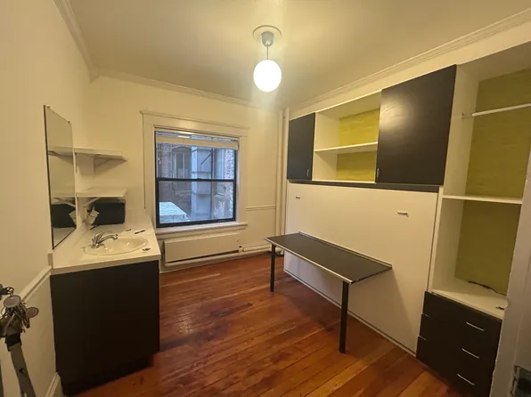 The Arthur Apartments, 726 SW 11th Ave #D21fe6adf, Portland, OR 97205