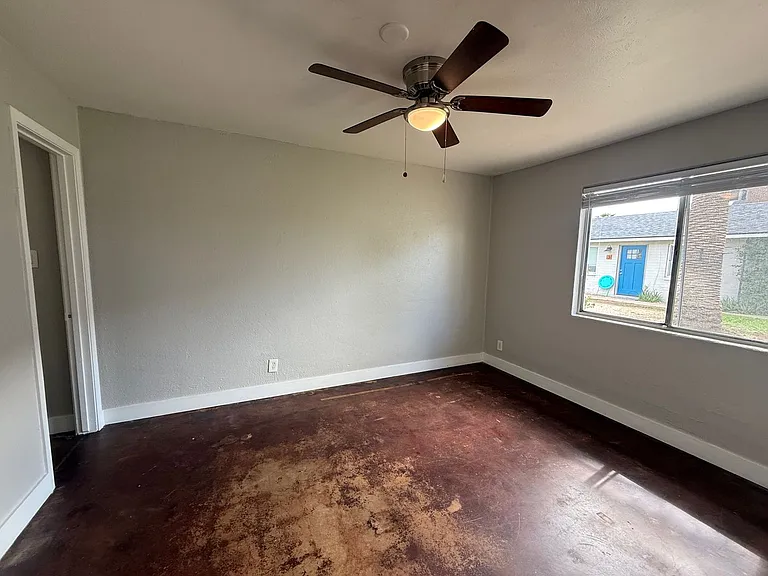 4309 N 13th Place — Photo 11