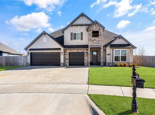 931 Red Maple St, Centerton, AR 72719