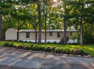 190 Michaels Ln, Huntsville, TX 77320