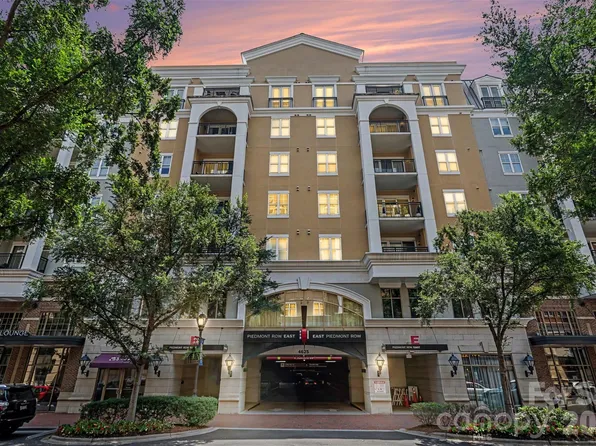 4625 Piedmont Row Dr Unit 303, Charlotte, NC 28210