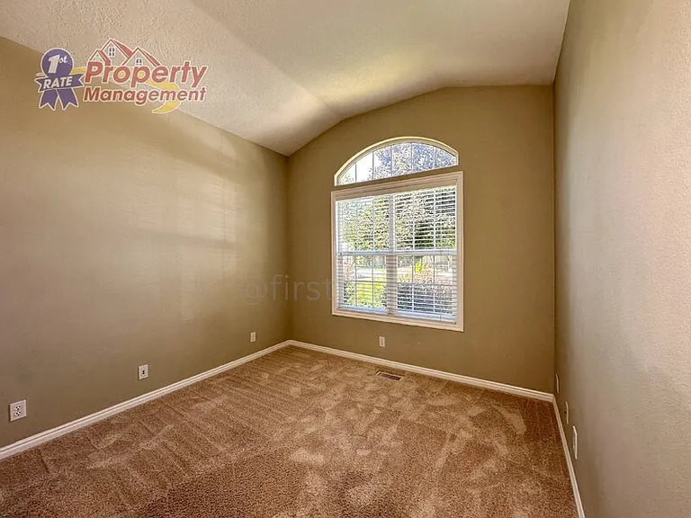 13232 W Annabrook Dr — Photo 10