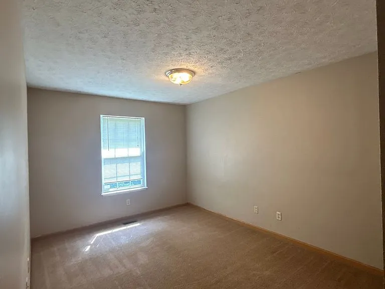 2196 State Road 26 W — Photo 17