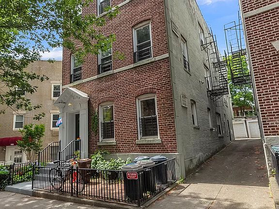 598 16th St, Brooklyn, NY 11218 | Zillow