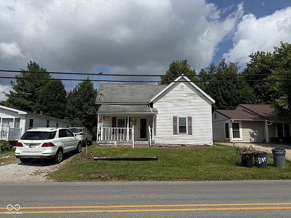2nd image of 223 N Knightstown Rd