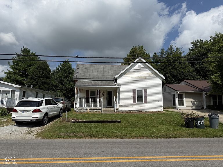 Listing photo 2