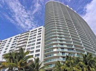 1500 Bay Rd APT 370, Miami Beach, FL 33139
