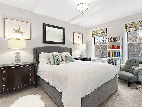 3rd image of 165 W 91st St APT 4B